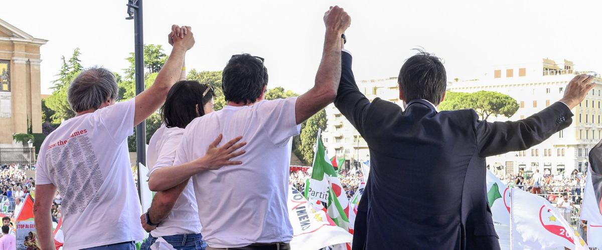 Referendum, la sinistra oscilla tra “grande risultato” e “sconfitta bruciante”. Da Schlein a Conte ora è “campo schizofrenico” Referendum, la sinistra oscilla tra “grande risultato” e “sconfitta bruciante”. Da Schlein a Conte ora è “campo schizofrenico”