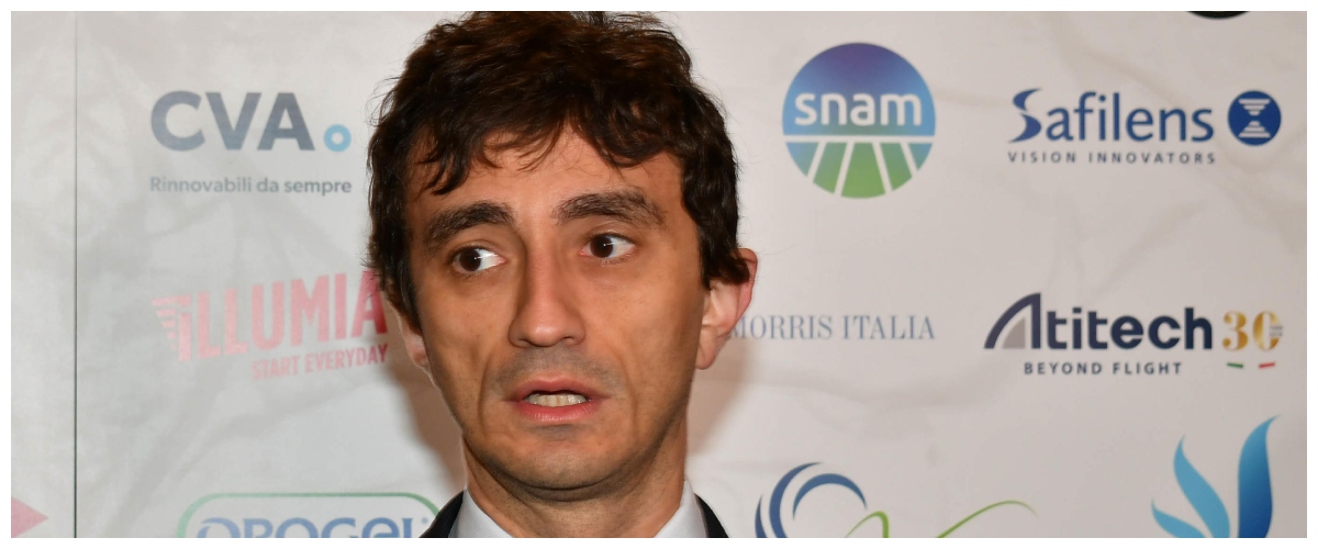 cultura woke a bologna apre il laboratorio ginecologico per capacit224 gestante fdi una supercazzola