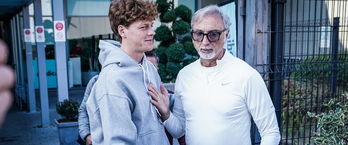sinner senza pace scossone nel suo staff il numero 1 cambia preparatore atletico e fisioterapista ed 232 mistero sui motivi dell8217addio