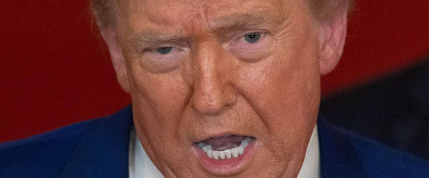 Trump festeggia il “Martello di Mezzanotte”: «Annientati i siti nucleari iraniani, un successo spettacolare» Trump festeggia il “Martello di Mezzanotte”: «Annientati i siti nucleari iraniani, un successo spettacolare»