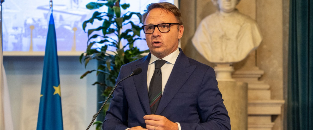 blue economy lollobrigida riunisce i ministri dei balcani ad ancona serve una visione strategica per l8217adriatico