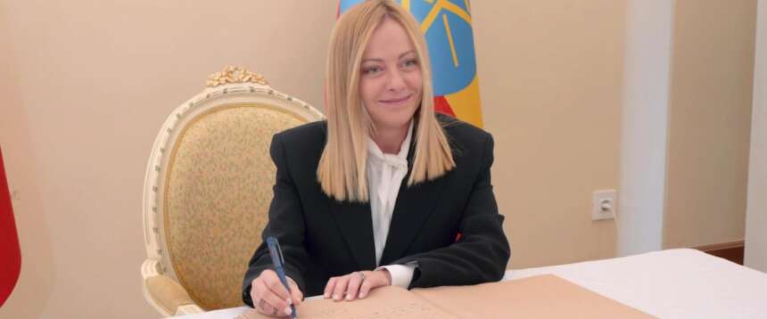 Sicurezza alimentare, Meloni all’Onu: “Il cibo è un diritto e un pilastro dell’identità. Con il piano Mattei aiutiamo l’Africa” (video) Sicurezza alimentare, Meloni all’Onu: “Il cibo è un diritto e un pilastro dell’identità. Con il piano Mattei aiutiamo l’Africa” (video)