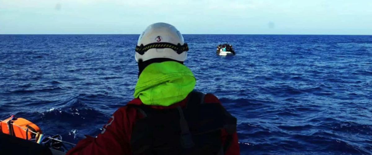 Schiaffo al veliero Ong, Nadir: l’Italia lo blocca la seconda volta in un mese dopo la sbarco di 60 migranti irregolari Schiaffo al veliero Ong, Nadir: l’Italia lo blocca la seconda volta in un mese dopo la sbarco di 60 migranti irregolari