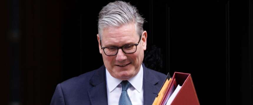 Starmer e i laburisti inglesi perdono consensi: ora puntano sulla riforma elettorale per il voto dai 16 anni Starmer e i laburisti inglesi perdono consensi: ora puntano sulla riforma elettorale per il voto dai 16 anni