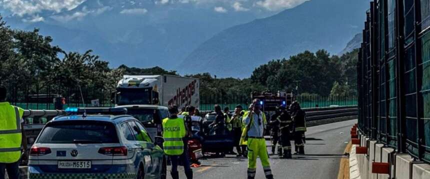 Ancora un incidente per un “contromano”. Un uomo di 88 anni si è scontrato con un’altra macchina sulla Torino-Bardonecchia