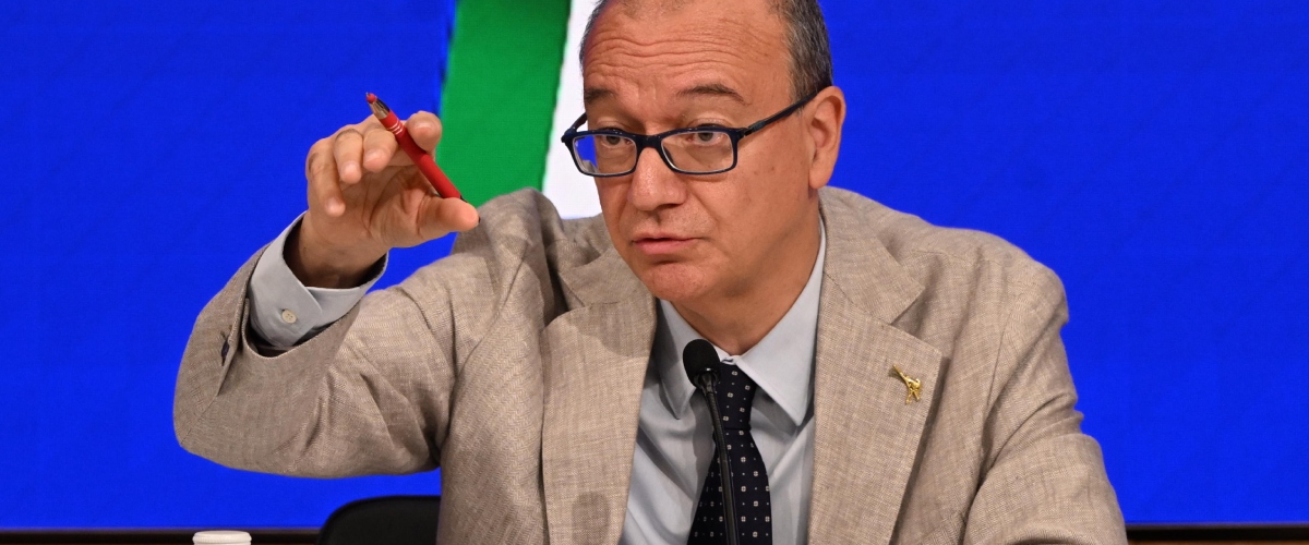 Scuola, Valditara mette il turbo: sugli istituti tecnici serve una svolta culturale. E il ministro annuncia “un’autentica rivoluzione” Scuola, Valditara mette il turbo: sugli istituti tecnici serve una svolta culturale. E il ministro annuncia “un’autentica rivoluzione”