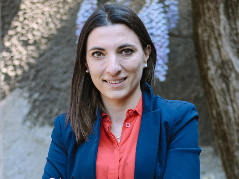 assessore del pd anti cyber bullismo di giorno hater anonima sui social di notte vergogna e dimissioni