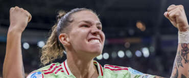 L’autogol della calciatrice della Nazionale Elena Linari: “Il governo attacca i diritti gay, vuole solo la famiglia tradizionale”