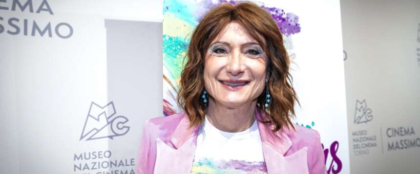 Compagni tremate, Luxuria sta tornando. Pronta a ricandidarsi per la “gioia” di Bonelli e Fratoianni Compagni tremate, Luxuria sta tornando. Pronta a ricandidarsi per la “gioia” di Bonelli e Fratoianni