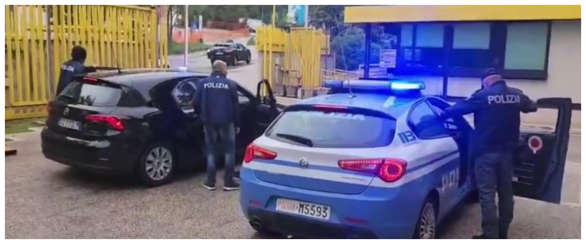 Terrorismo, faceva propaganda per la jihad sui social: arrestato un giovane marocchino a Bergamo Terrorismo, faceva propaganda per la jihad sui social: arrestato un giovane marocchino a Bergamo