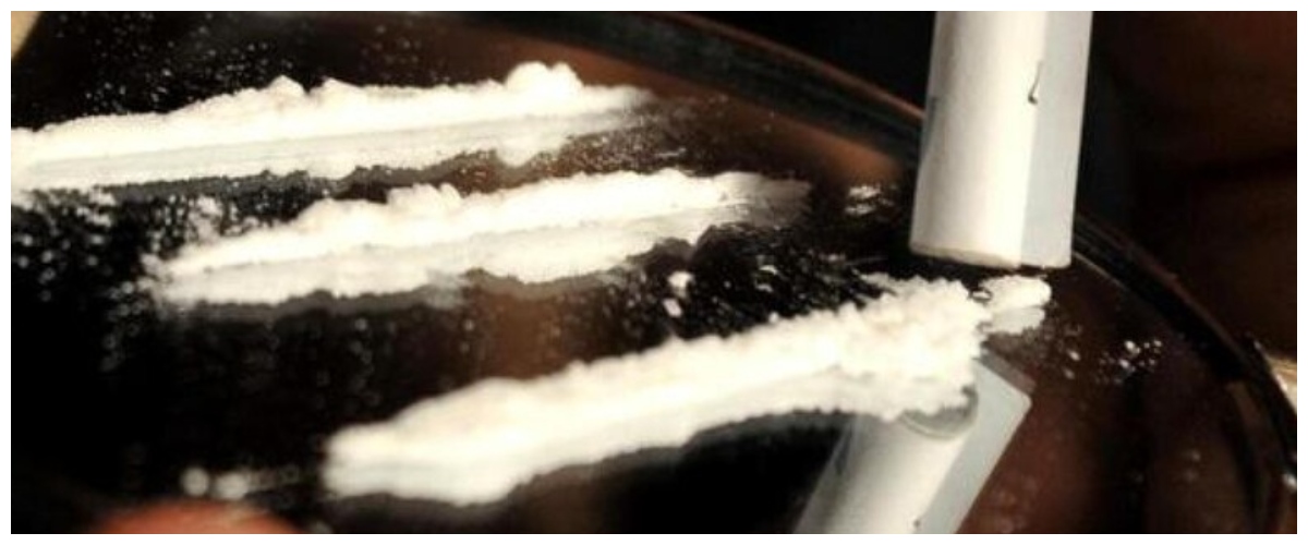 Droga, l’ultima follia arriva dal Belgio: “Gli spacciatori paghino i contributi previdenziali” Droga, l’ultima follia arriva dal Belgio: “Gli spacciatori paghino i contributi previdenziali”