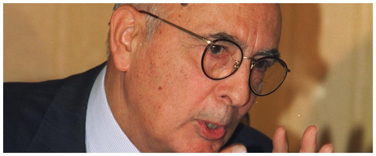 I centri per i migranti hanno un padre e si chiama Giorgio Napolitano: nessuno lo santifichi ora I centri per i migranti hanno un padre e si chiama Giorgio Napolitano: nessuno lo santifichi ora