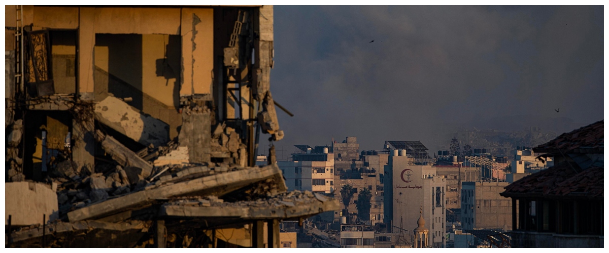 Gaza, 79 morti in un raid israeliano, la tregua si allontana. L’Onu: “L’emergenza carburante è drammatica” Gaza, 79 morti in un raid israeliano, la tregua si allontana. L’Onu: “L’emergenza carburante è drammatica”