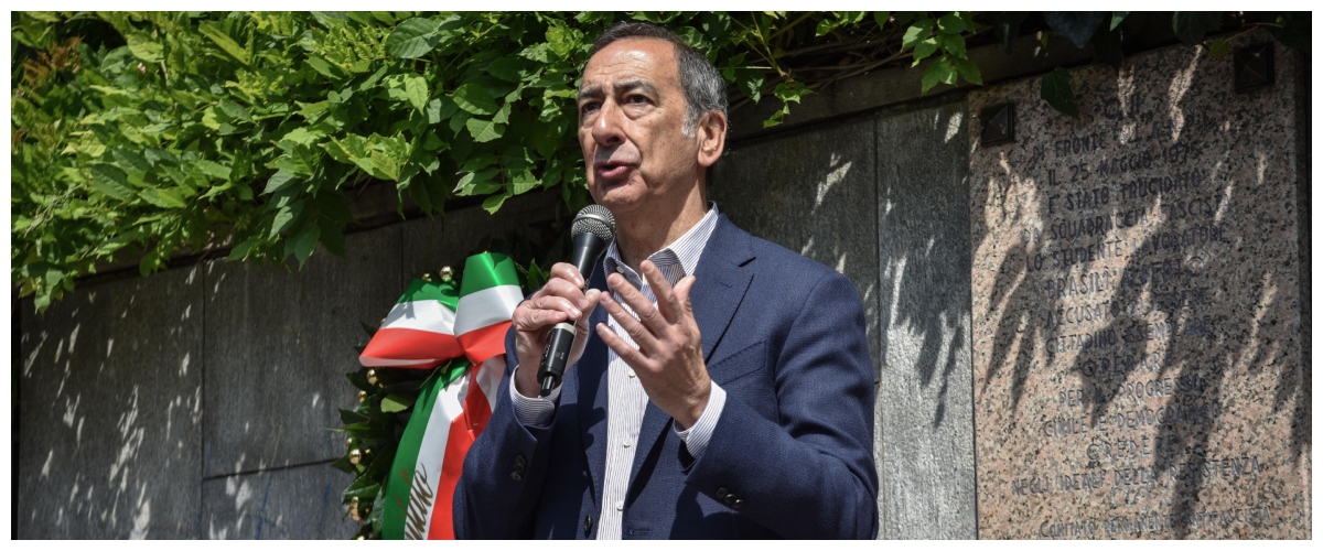 Scandalo Milano, i 5Stelle lanciano l’Opa contro il Pd: “Città governata con un metodo affaristico” Scandalo Milano, i 5Stelle lanciano l’Opa contro il Pd: “Città governata con un metodo affaristico”