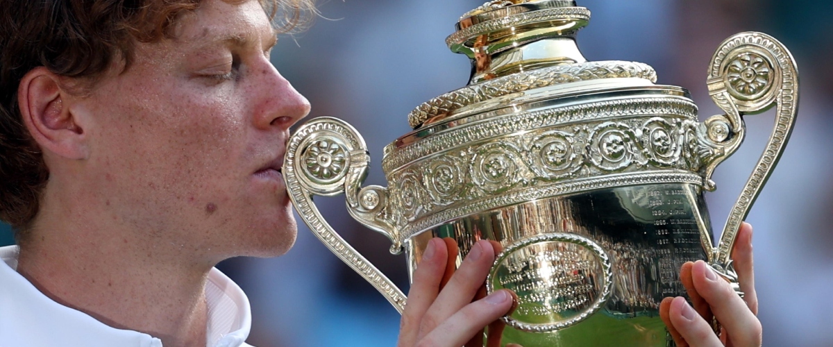 Re Sinner: “Sono orgoglioso di essere italiano, al mio futuro chiedo di essere un tennista migliore” Re Sinner: “Sono orgoglioso di essere italiano, al mio futuro chiedo di essere un tennista migliore”