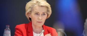 L’arringa di von der Leyen: “Dobbiamo unirci contro i burattini di Putin”. FdI contraria alla sfiducia