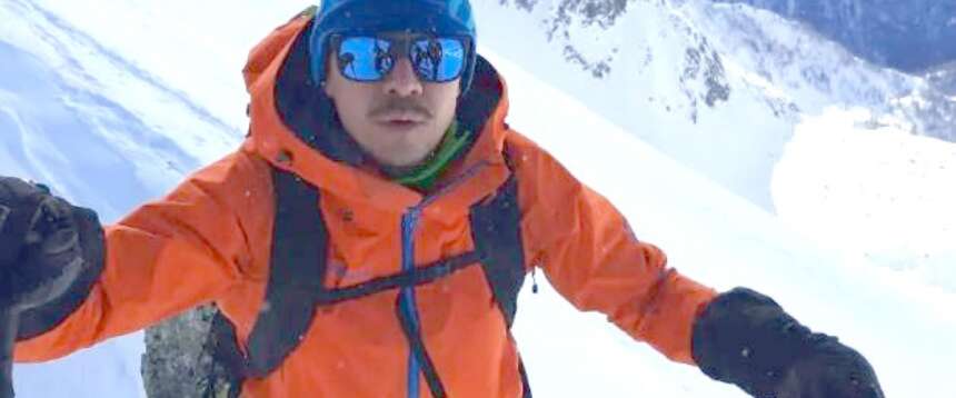 Alpinista italiano morto in Kirzighistan, la Farnesina segue il recupero della salma Alpinista italiano morto in Kirzighistan, la Farnesina segue il recupero della salma