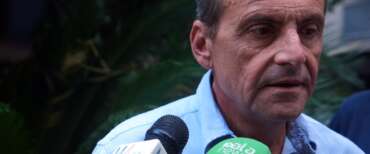 Calenda spara a zero su Fico che corre per le Regionali in Campania e M5S
