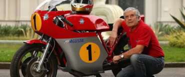 Giacomo Agostini, la leggenda del motociclismo correrebbe sul Ponte sullo stretto: “Uno sfizio che mi toglierei volentieri”