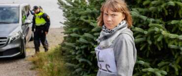 Greta Thunberg, la protesta contro i carburanti si sposta in Norvegia ma fa un buco nell’acqua… ops, nel petrolio