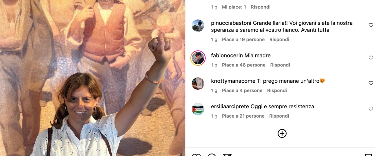 “Abbassa quel pugno, rispetta i comunisti veri”: Ilaria Salis davanti al Quarto Stato fa infuriare pure i compagni