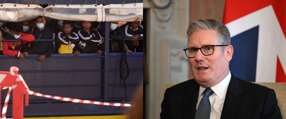 Starmer sotto pressione, Il piano dei rimpatri non funziona: nel 2025 sono sbarcati più 25mila migranti nel Regno Unito