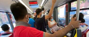 Roma, passeggero marocchino aggredisce con una sega l’autista del mezzo che lo sgrida perché sta fumando sul bus