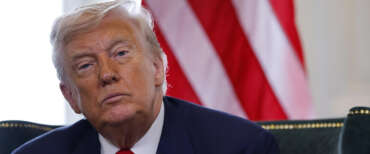 Dazi, è iniziata la sfida degli Usa al mondo ma si tratta ancora con la Ue. Trump bastona il Canada pro Pal