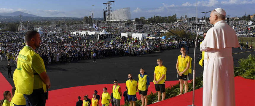 Giubileo Style, festa di pace per un milione di giovani “leoni”. Meloni: “Storico evento, organizzazione perfetta” Giubileo Style, festa di pace per un milione di giovani “leoni”. Meloni: “Storico evento, organizzazione perfetta”