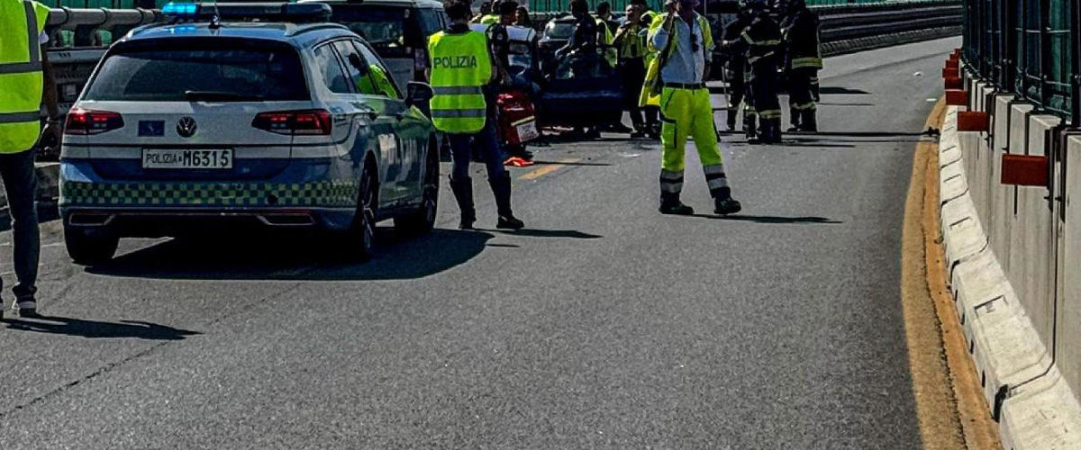 Terracina, arrestato il “pirata della strada” che ha ucciso un 16enne e ferito due ragazzi: ha precedenti penali Terracina, arrestato il “pirata della strada” che ha ucciso un 16enne e ferito due ragazzi: ha precedenti penali