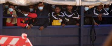 Migranti, la sfida a governo e leggi è continua. Il caso degli ultimi 3 algerini fermati a Cagliari