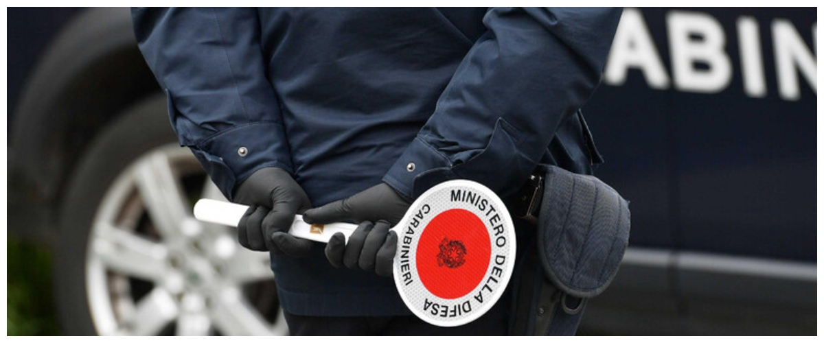 Motociclista scappa all’alt dei carabinieri e muore in un incidente stradale: il caso a Massa Carrara Motociclista scappa all’alt dei carabinieri e muore in un incidente stradale: il caso a Massa Carrara
