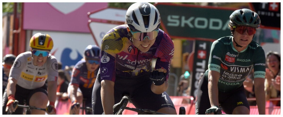 Torino ospita la Vuelta, ma il giro di Spagna ha una falsa partenza: rubate 18 biciclette dei corridori Torino ospita la Vuelta, ma il giro di Spagna ha una falsa partenza: rubate 18 biciclette dei corridori
