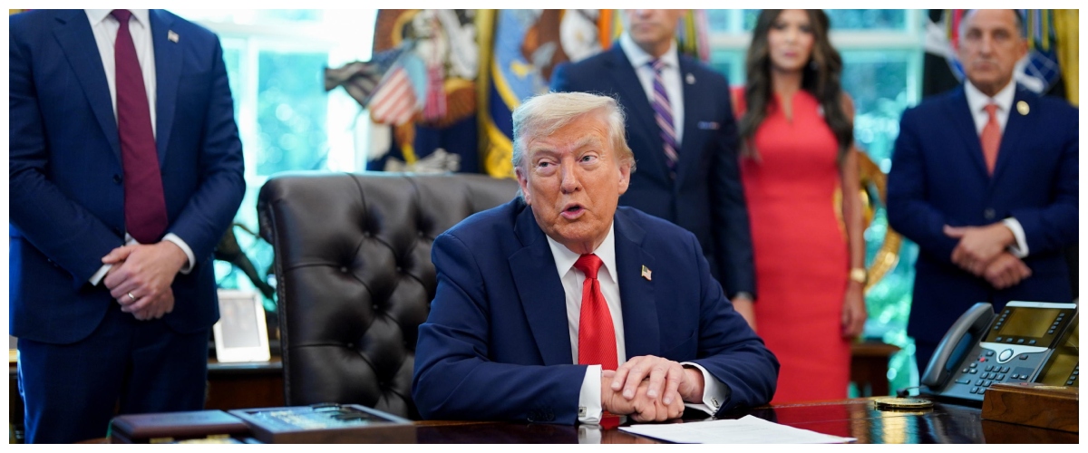 Trump: «Basta soldi all’Ucraina, ma ci siamo per le garanzie di sicurezza». Poi rivela: «Non informato dell’attacco all’ospedale di Gaza» Trump: «Basta soldi all’Ucraina, ma ci siamo per le garanzie di sicurezza». Poi rivela: «Non informato dell’attacco all’ospedale di Gaza»