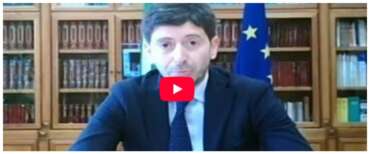 Acquisito dai carabinieri il video di Speranza che suggerisce a Brusaferro e agli esperti del Cts: “Meglio non mostrare dubbi sui vaccini”