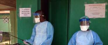 L’Ebola torna a terrorizzare il Congo: l’Oms lancia l’allarme sul contagio: 15 casi, tasso di mortalità al 54%
