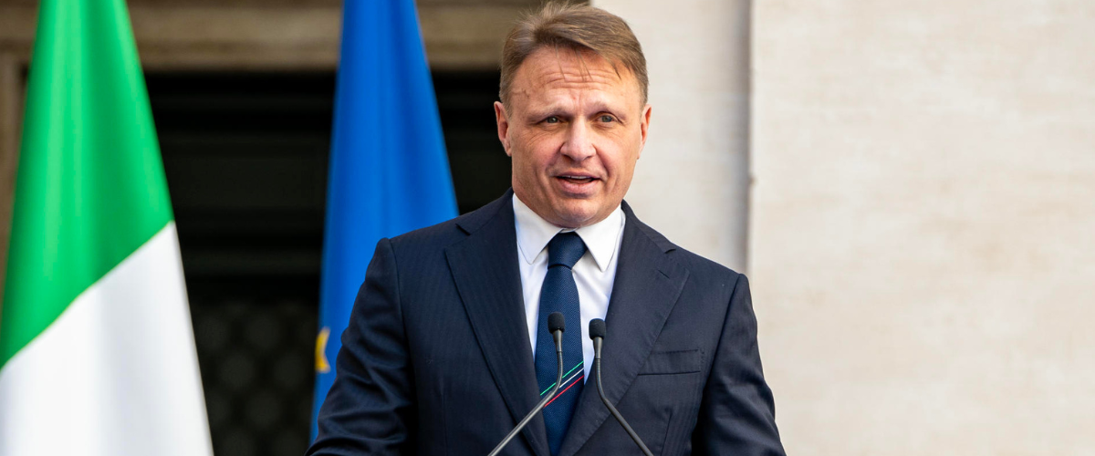 Mercosur, l’Italia detta la linea sull’accordo. Vantaggi per il vino e il parmigiano, ma no alla svendita di riso e carni rosse Mercosur, l’Italia detta la linea sull’accordo. Vantaggi per il vino e il parmigiano, ma no alla svendita di riso e carni rosse