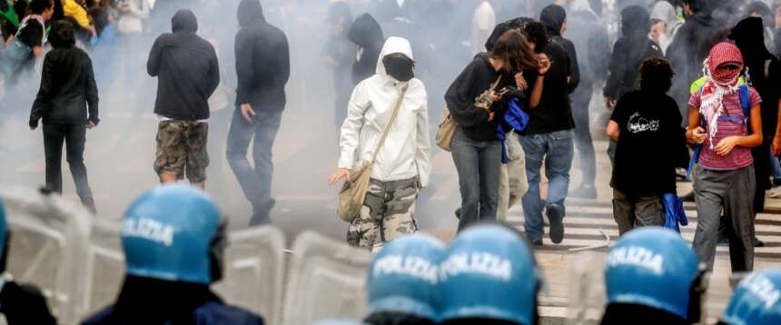 Milano devastata, De Corato furioso annuncia un’interrogazione