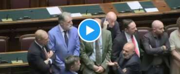 Sceneggiata dell’opposizione alla Camera sull’informativa sull’attacco alla Flotilla