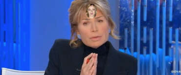 Lilli Gruber torna più ossessionata che mai dalla Meloni: “Sbaglia ad attaccare la sinistra su Kirk, è debole, ambigua, fa solo spot”