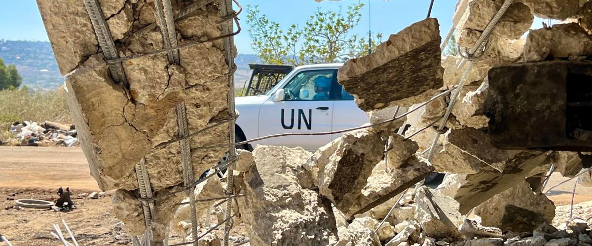 Nuovo attacco israeliano all’Unifil: granate sui Caschi blu. Crosetto: «Non un errore, ma una scelta precisa»