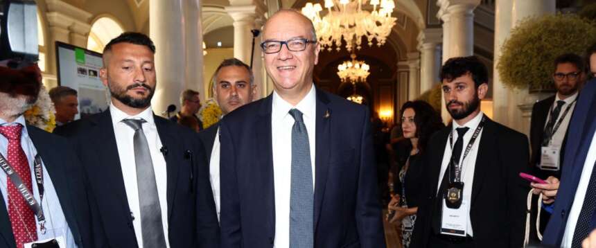 Il ministro Valditara