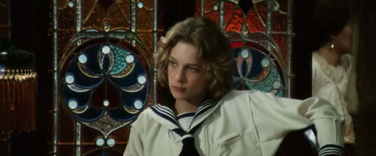 È morto Björn Andrésen, il ragazzo più bello (e triste) del mondo che ispirò Visconti e diede il volto a Lady Oscar È morto Björn Andrésen, il ragazzo più bello (e triste) del mondo che ispirò Visconti e diede il volto a Lady Oscar