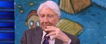 Augias parla del “lato collerico” di Meloni. FdI lo gela: “L’unica collera che vediamo è la sua” (video)