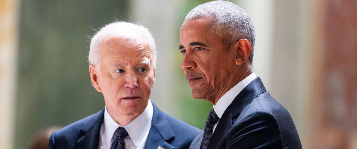 Cameriere, un tavolo per due “separati”: Biden e Obama si incontrano al “Café Milano” di Washington e non si salutano Cameriere, un tavolo per due “separati”: Biden e Obama si incontrano al “Café Milano” di Washington e non si salutano