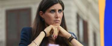 Chiara Appendino si dimette dalla vicepresidenza del M5S