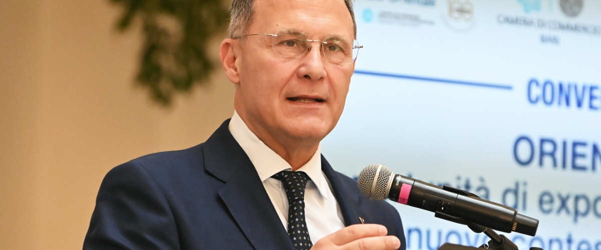 Campania, c’è Cirielli. L’annuncio di Fratelli d’Italia: “È il candidato migliore per voltare pagina”