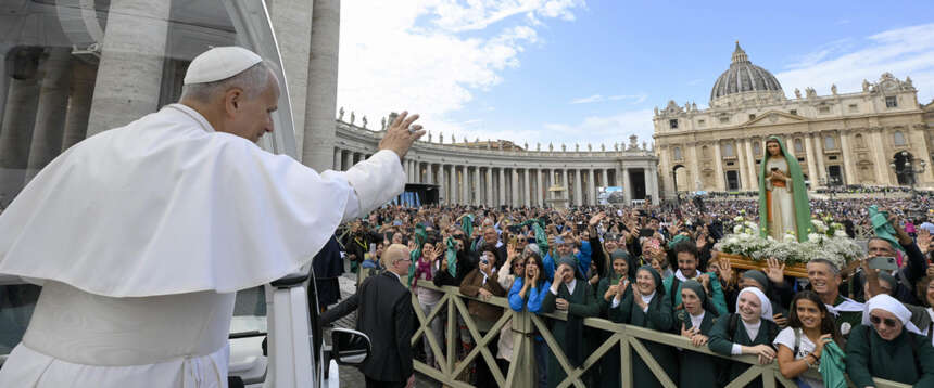 Piano di pace per Gaza, il Papa ci crede: “Hamas liberi gli ostaggi”. Giovedì a Parigi vertice Ue-arabi