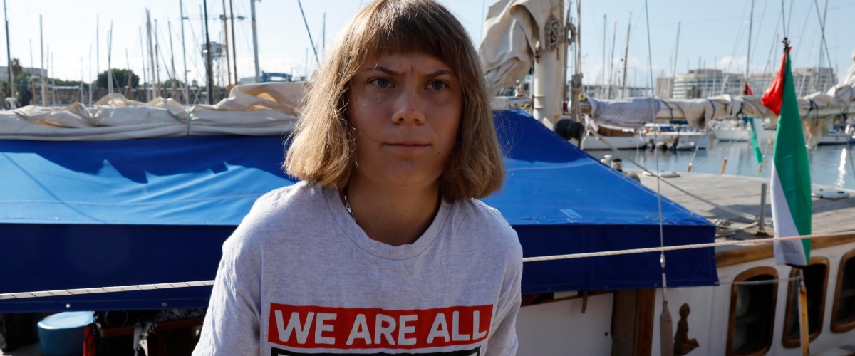 Greta dalla cella in Israele si lamenta con l’ambasciata svedese: hanno i letti duri e con le cimici