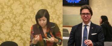 Per protesta contro il Dl sicurezza l’esponente M5S in Consiglio regionale in Piemonte si rolla uno spinello durante una seduta consiliare